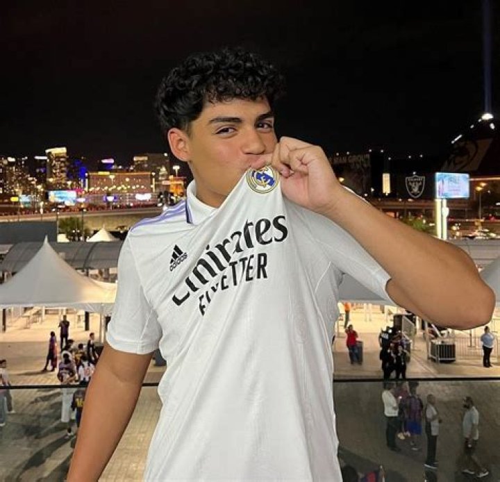 Alejandro Rosario Height, Weight, Net Worth, Age, Wiki, Who, Instagram, Biography