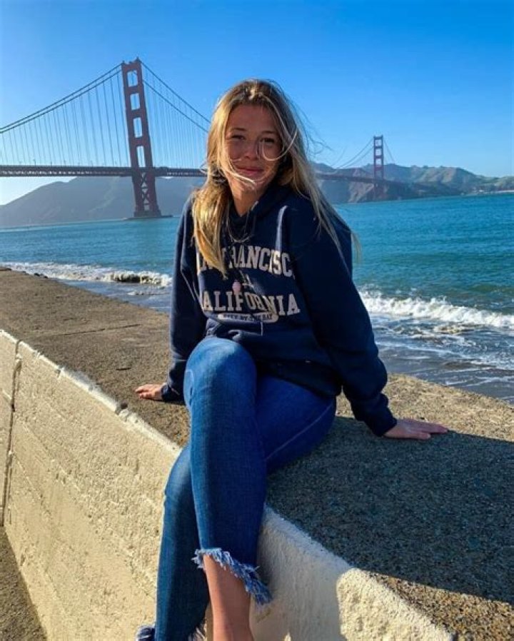 Amanda Raye Height, Weight, Net Worth, Age, Birthday, Wikipedia, Who, Nationality, Biography