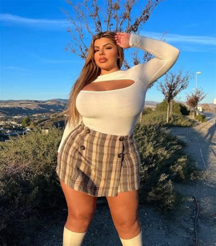 concretecrotchkiss Height, Weight, Net Worth, Age, Birthday, Wikipedia, Who, Nationality, Biography