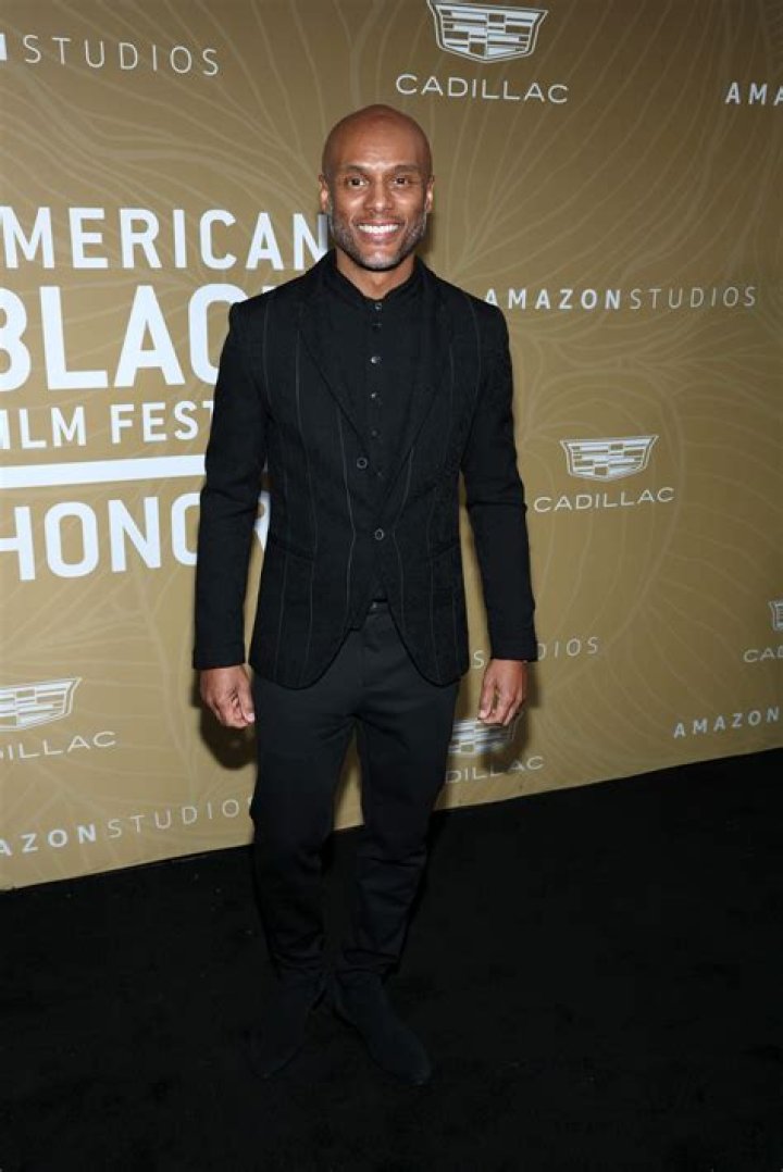 Dominique Lattimore Height, Weight, Net Worth, Age, Birthday, Wikipedia, Who, Nationality, Biography