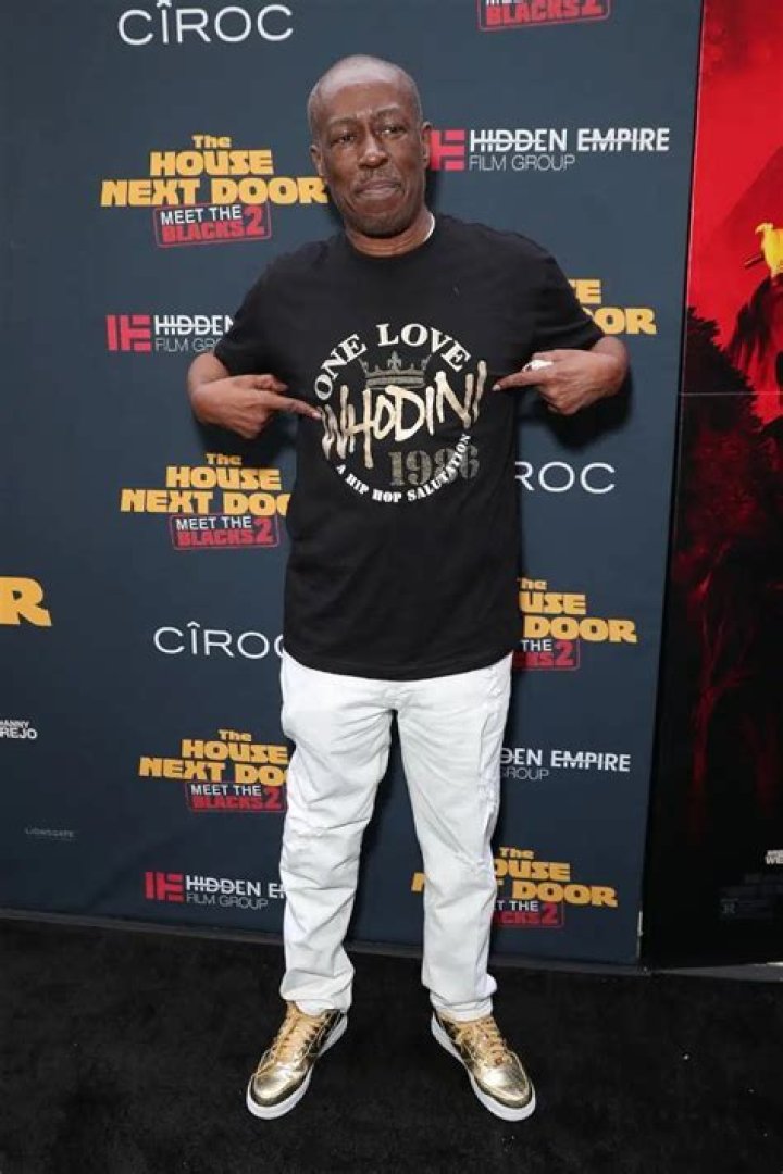 How Much Money Does Jalil Hutchins Make? Latest Jalil Hutchins Net Worth Income Salary