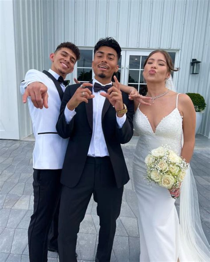 How Old Is Jayco Dadwiggies And Valentina Canas? Age Difference Reveal After Couple’s Engagement