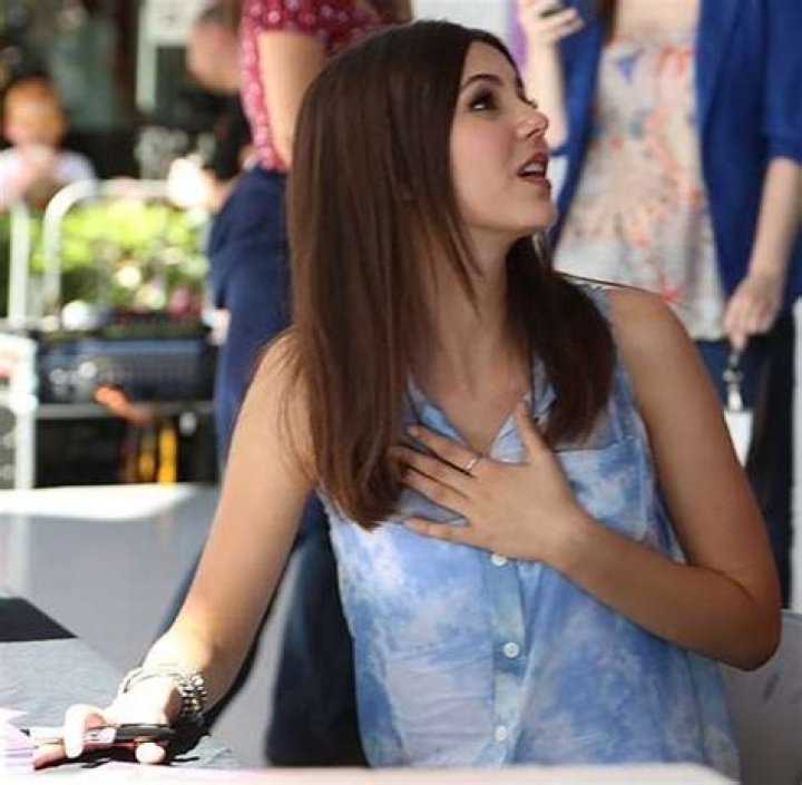 Is Victoria Justice Gay, Bi, or Straight? What’s Her Sexuality?