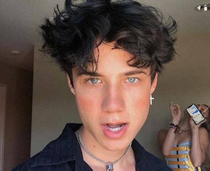 Jaden Hossler (Jxdn) Age, Wiki, Biography, Net Worth, Height, Birthday, Girlfriend