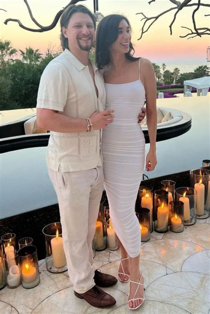 Jesse Bongiovi: Jon Bon Jovi Son Age, Birthday, Girlfriend Instagram