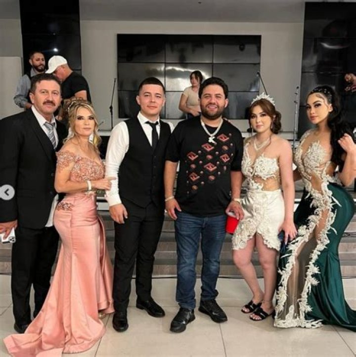 Jesus Ortiz Paz Girlfriend Laura Casillas And Past Relationship With Jailyne Ojeda