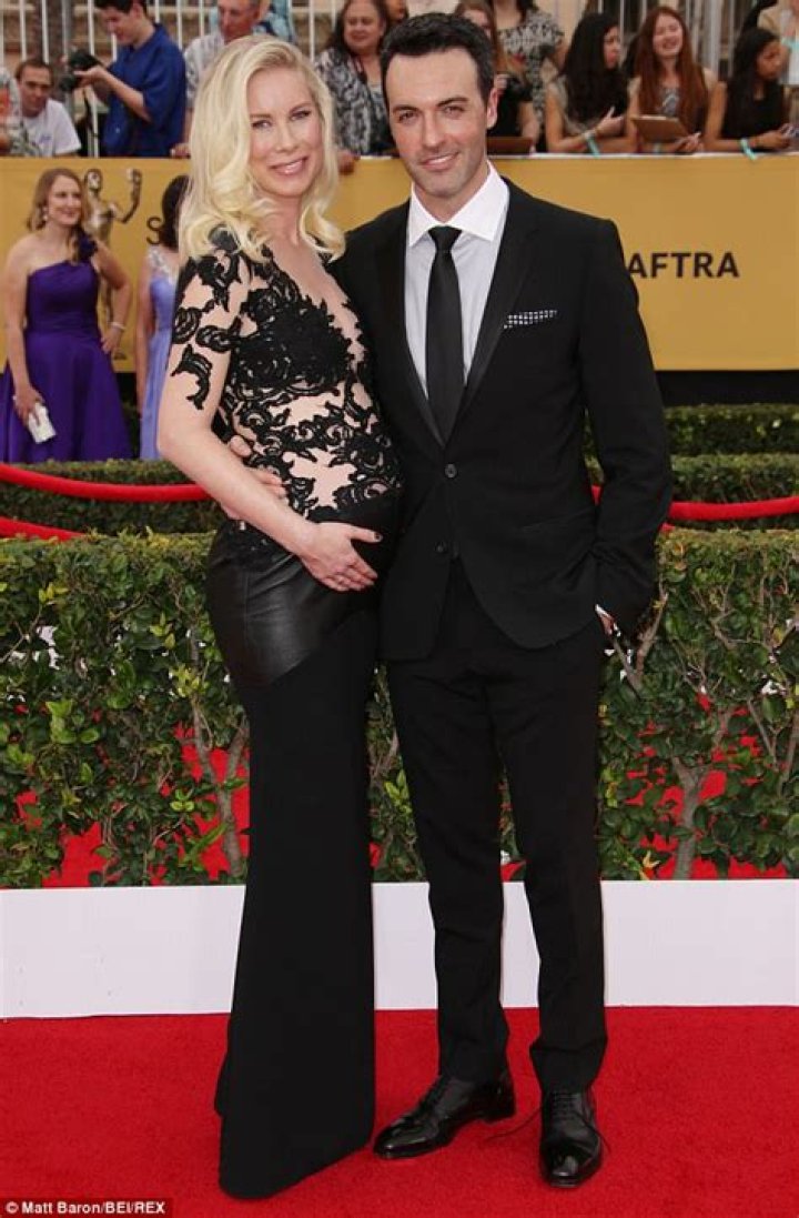 Reid Scott Has Two Kids With His Wife Elspeth Keller, Family And Net Worth