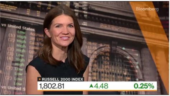 Romaine Bostick [Bloomberg] Wikipedia, Age, Salary, Wife, Brother