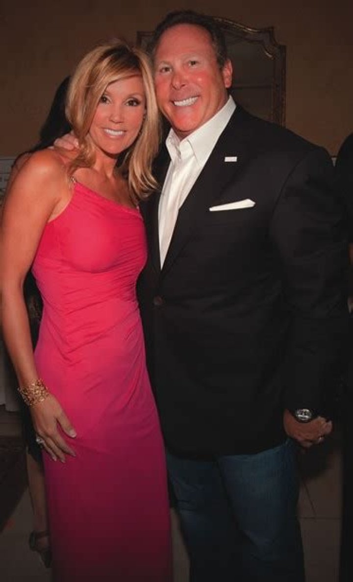 Stephen Cloobeck is Married to Wife: Chantal Leduc-Cloobeck. Kids