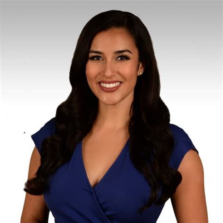 Veronica Wang Bio, Wiki, Age, Height, Parents, Ethnic Background, Boyfriend, Surgery and Net Worth