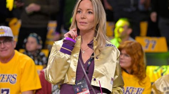 What Happened To Jerry Buss Mom? Jessie Buss Died Way Before The Rise Of Lakers