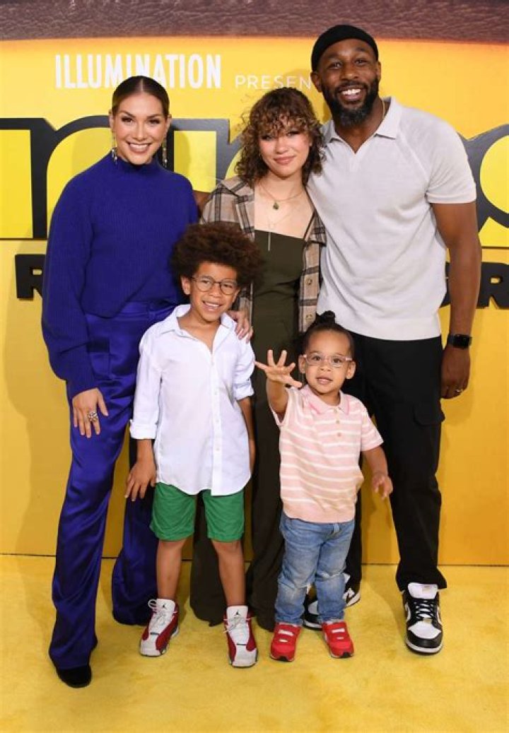 Who Are Allison Holker Parents? Mother Nikki Holker And Father- Husband And Kids